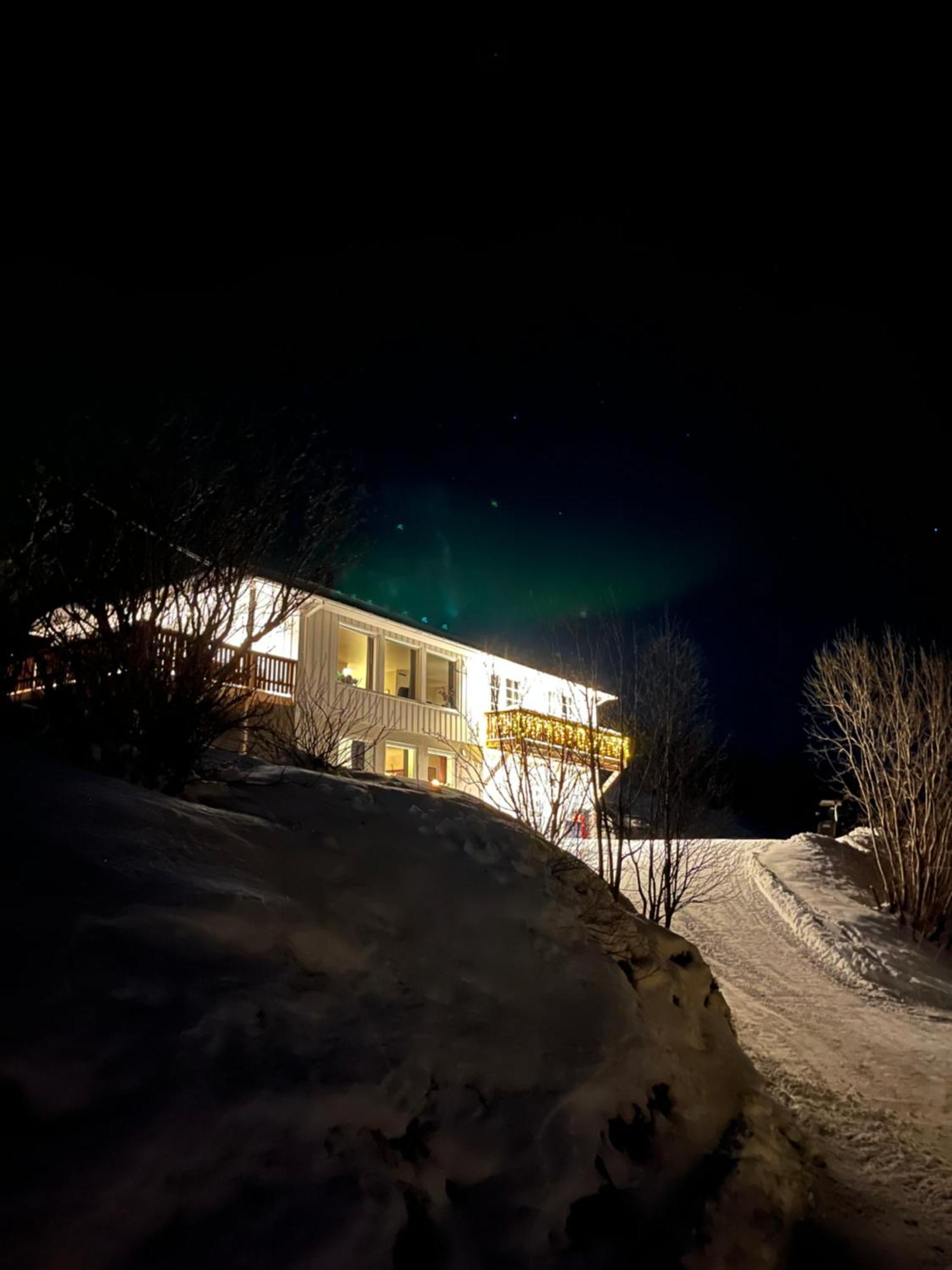Villa Fantastic View, Quiet And Relaxing By The Sea Kvaloya Exterior foto